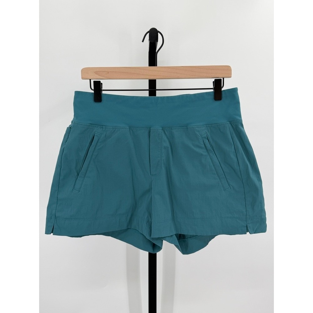 Athleta Trekkie North Short High Rise Ripstop Hiking Zip Pocket Trail Teal 8